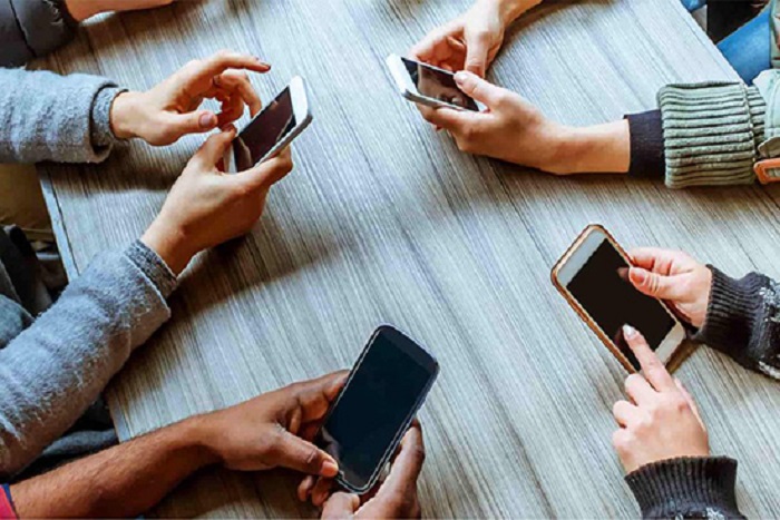 بیماری‌های ناشی از تکنولوژی را بشناسید