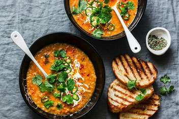 سوپ عدس قرمز (دال عدس)