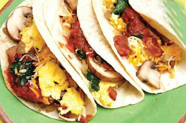 املت قارچ و مارچوبه