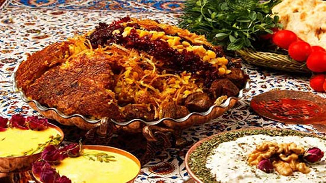 قیمه شاه عباسی با ته‌دیگ ته‌چینی