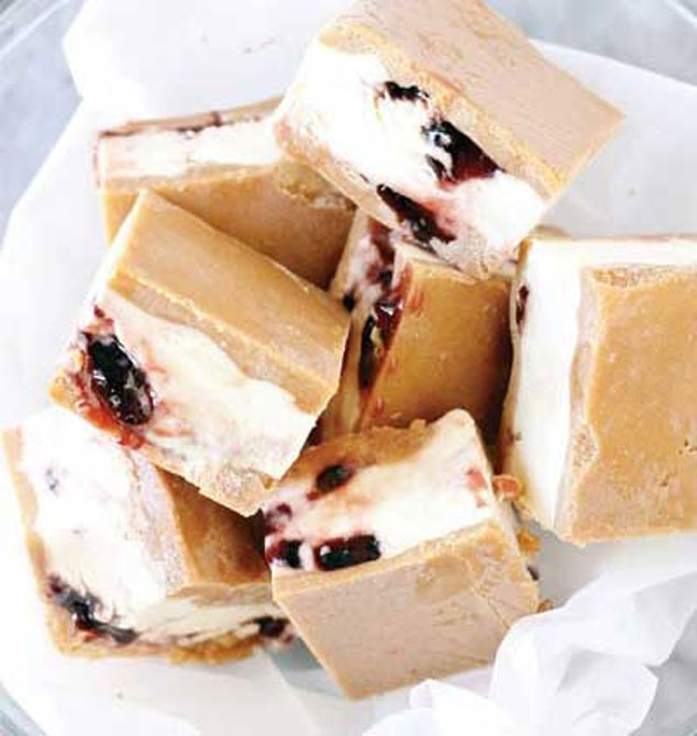 دسر کیک بستنی بیسکویتی