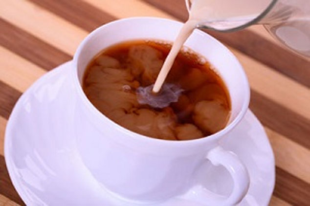 شیر را با چای مخلوط نکنید