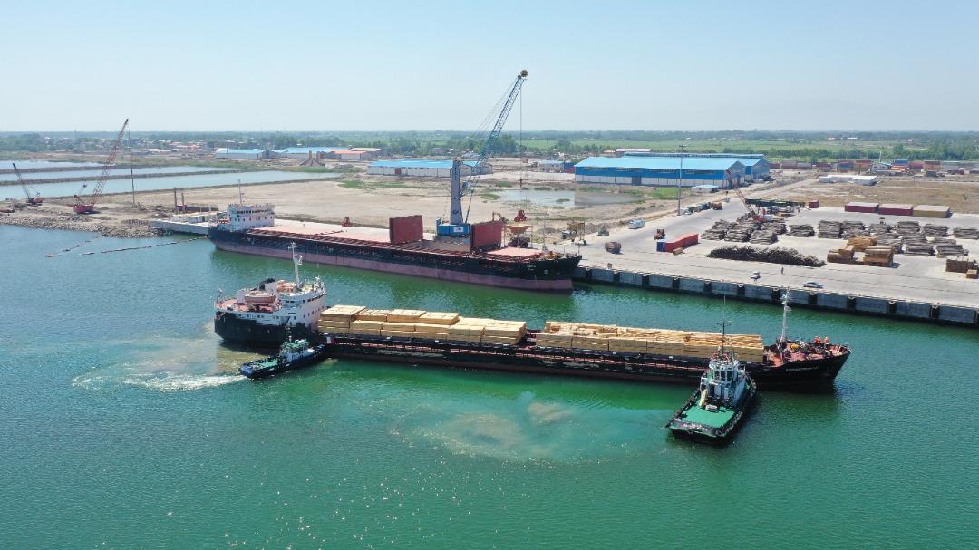 افزایش ۲۲۱ درصدی کشتی های ورودی به مجتمع بندری کاسپین منطقه آزاد انزلی