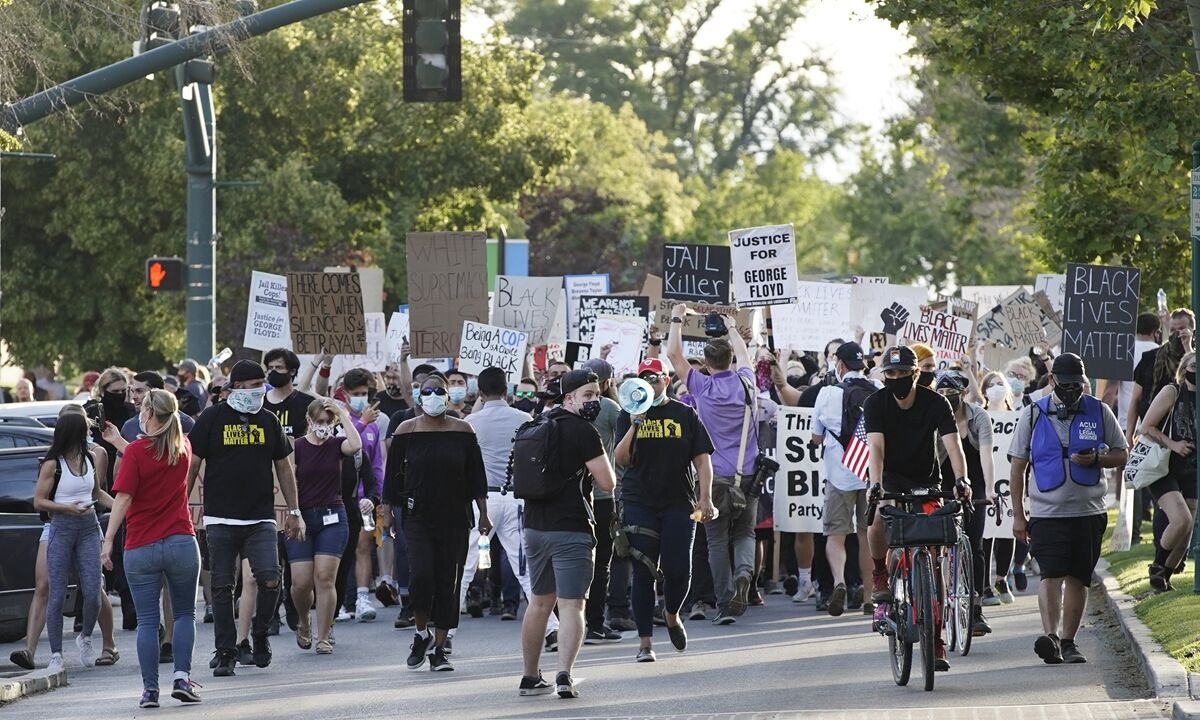 هشدار کارشناسان چینی نسبت به خطر شیوع کرونا در جهان