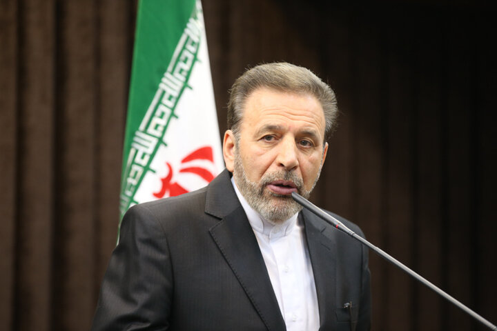 واعظی: تحریم غیرانسانی و پوسیده‌ کنار گذاشته شود