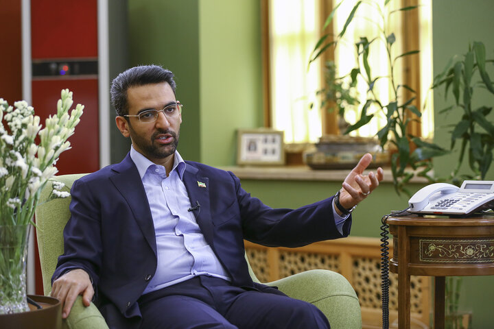 اینترنت رایگان برای هفتصد هزار معلم امشب فعال می‌شود