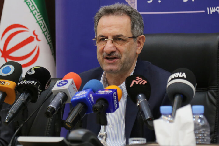 استاندار تهران: ارائه خدمات به افراد فاقد ماسک ممنوع شد