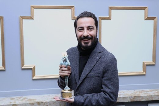 نوید محمدزاده هم کرونا گرفت