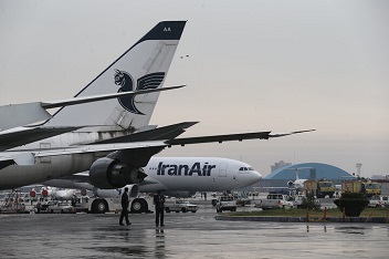 آدم نژاد: به کمک دو ایرلاین، آماده تحویل و انتقال واکسن‌ها به کشور می‌شویم