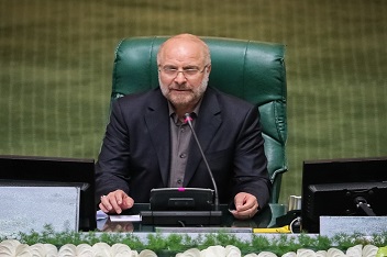 قالیباف: آنچه به معیشت و منزلت اجتماعی مرد آسیب می‌زند را به دیوار می‌کوبیم