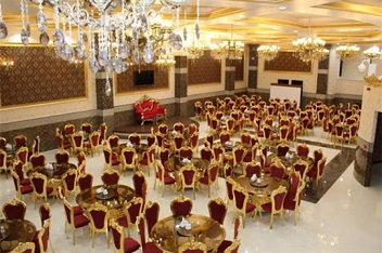 تالارها بعد از یک سال بازگشایی شدند