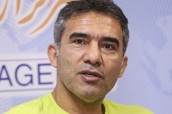 توضیحات احمدرضا عابدزاده درباره وضعیت علی انصاریان + فیلم