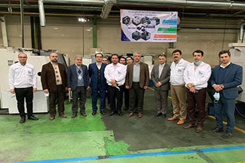 "بازدید رئیس بسیج مهندسین صنعت کشور از نمایشگاه جهش تولید و خودکفایی در مجموعه شرکتهای فرآوری و ساخت و پایاکلاچ از هلدینگ عظام"
