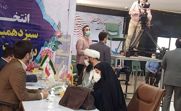 اولین زن کاندیدای انتخابات ریاست جمهوری 1400 + عکس