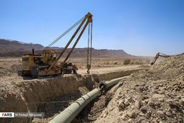 طرح راهبردی گوره-جاسک؛ مصداق «نعمت بودن تحریم‌ها» / استراتژیک‌ترین طرح صنعت نفت، لوکوموتیو اقتصادی کشور