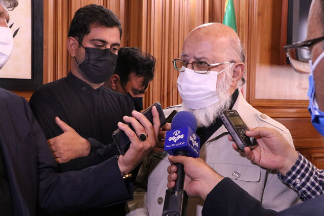 چمران: زاکانی از یکشنبه آینده کارش را در شهرداری تهران شروع می‌کند