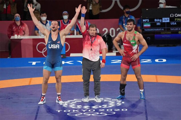 کری خوانی ریز تیلور برای حسن یزدانی