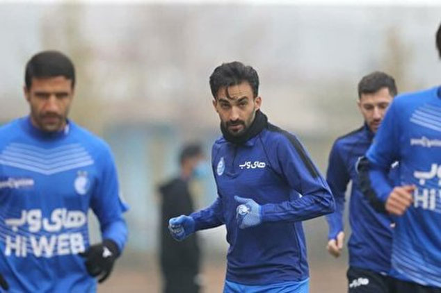 واکنش موسوی به کادر فنی استقلال: در حق من نامردی کردید!