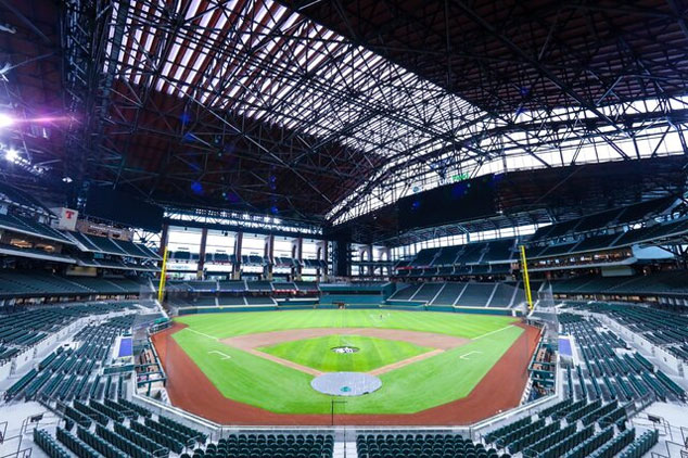 جزئیات مبارزه کشتی ایران ـ آمریکا با حضور ۲۷ هزار تماشاگر