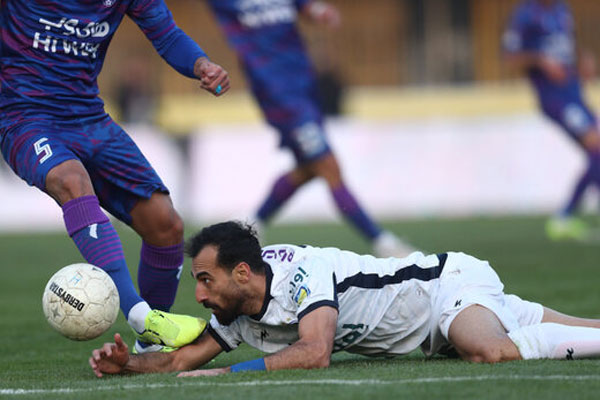 صدرنشینی استقلال وزارت ورزش را آبی کرد!