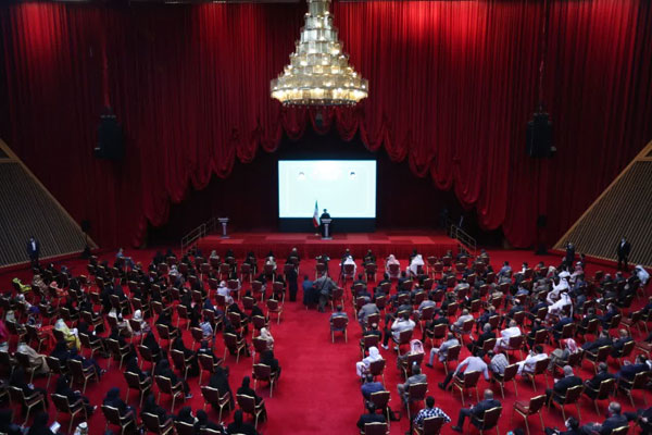 رئیس جمهور در دیدار با ایرانیان مقیم قطر: ایرانیان خارج از کشور سرمایه‌های ایران اسلامی هستند