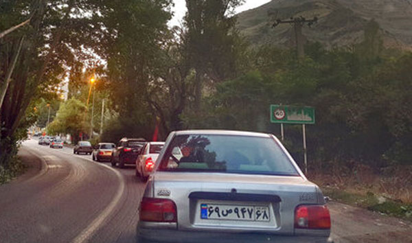 این جاده‌ها شلوغ و پرترافیک هستند