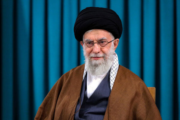 برای رشد اقتصاد کشور باید به سمت اقتصاد دانش‌بنیان حرکت کنیم/ درآمدهای ارزی صرف زیرساخت‌های کشور شود