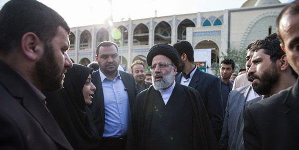 رئیس جمهور از نمایشگاه کتاب بازدید کرد