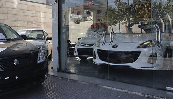 پیش‌بینی سقوط قیمت خودرو در بازار با واردات