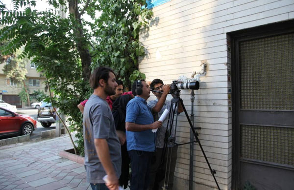 حمیدرضا بازاری اولین ساخته خود را به دغدغه خبرنگاران اختصاص داد