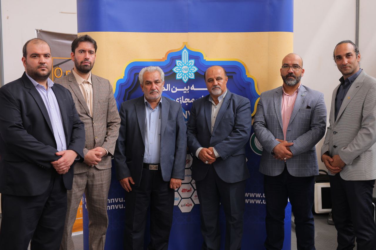 اولین نمایشگاه گردشگردی جهان اسلام برگزار شد