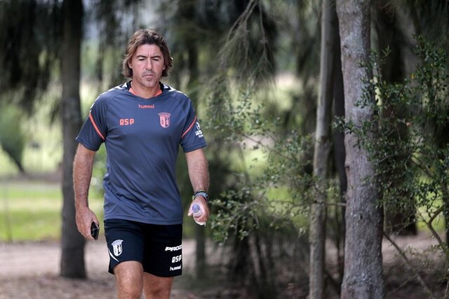 ساپینتو سرمربی استقلال شد