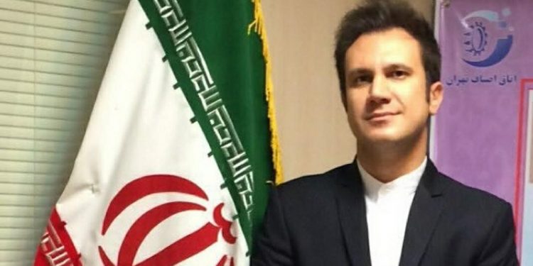 حضور یک وکیل در دفاتر مشاور املاک باید اجباری شود