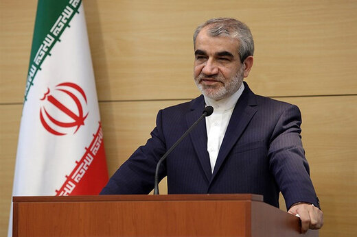 واکنش توئیتری کدخدایی به ادعای دیدار محمود احمدی نژاد با اعضای شورای نگهبان 