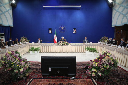 پاسخ روحانی به پیشنهاد جدید ترامپ برای مذاکره و توافق با ایران /۳ گروه بخاطر برجام داشتند دق می‌کردند