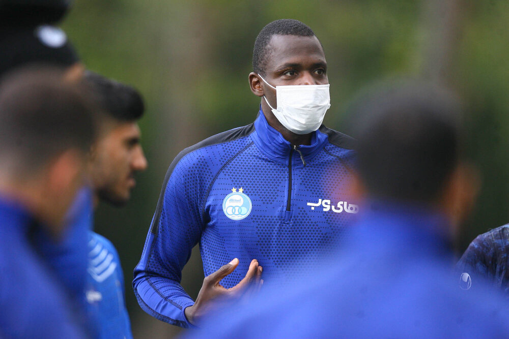 دیاباته ثابت شده است، کادر فنی استقلال چطور؟