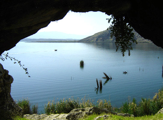 دریاچه پریشان (فامور)