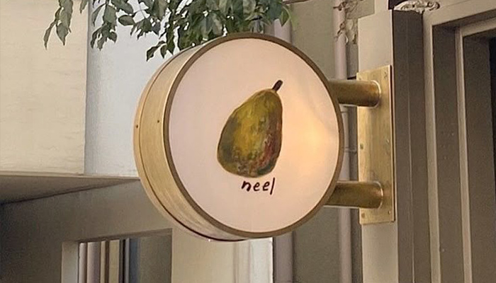 انواع مدل‌های تابلو چلنیوم گرد؛ جذابیت در اوج هنر تبلیغات