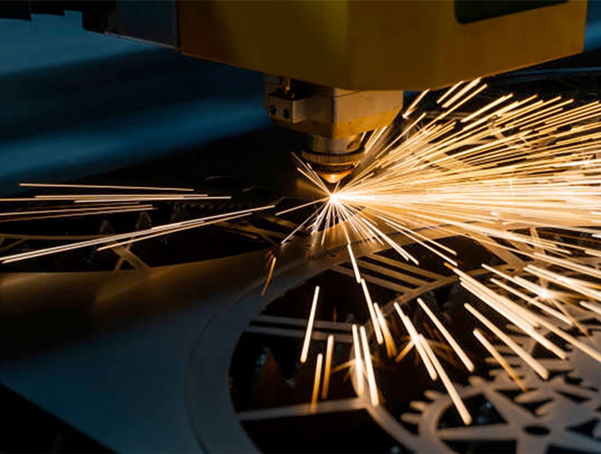 جهش در فناوری تولید با ماشین‌آلات پیشرفته شرکت توسعه ایمن جویان