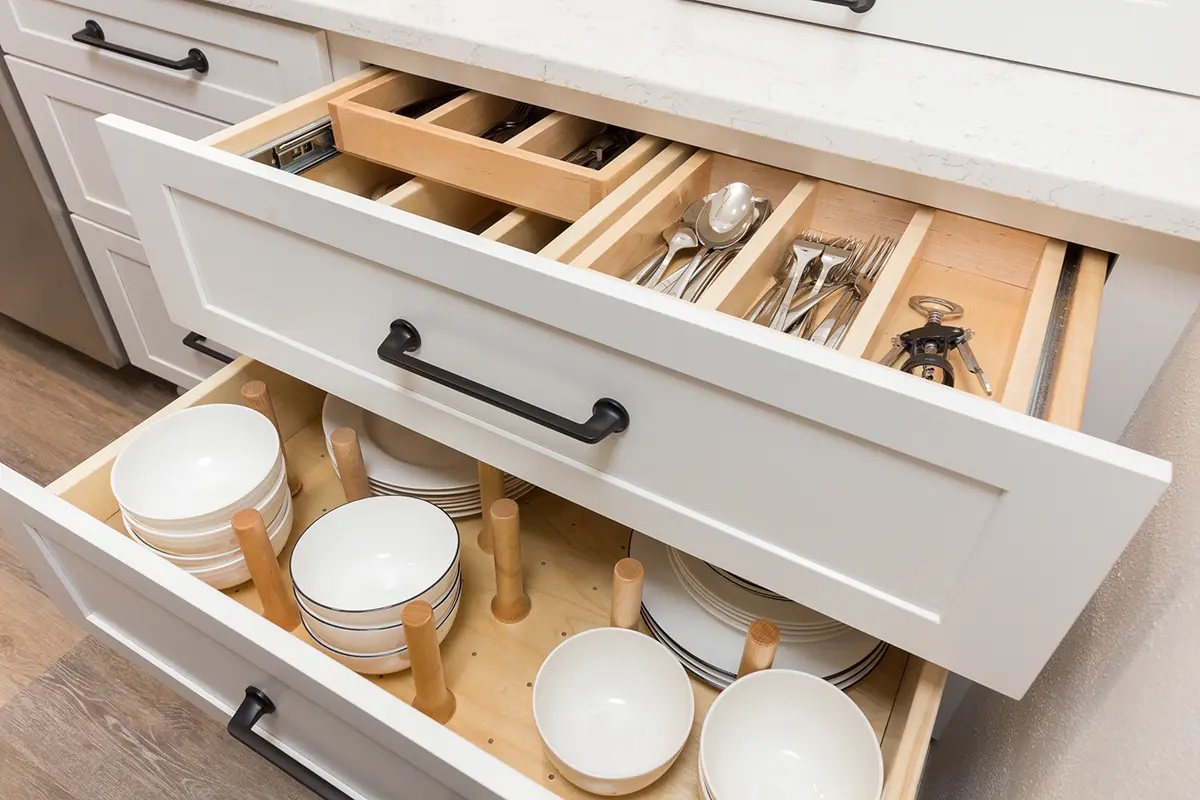 مرکز خرید اکسسوری کابینت در تهران