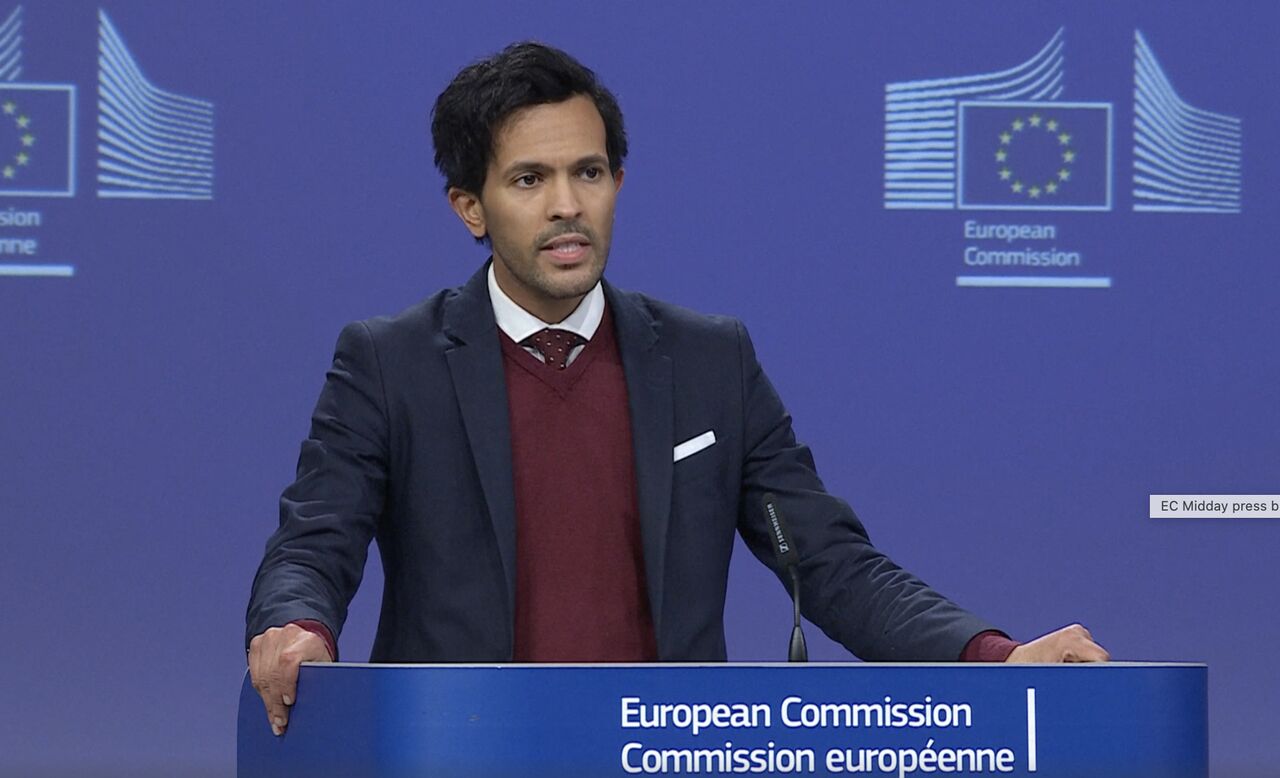 اتحادیه اروپا: آتش‌بس فرصتی برای پایان رنج مردم غزه / بازگشت آوارگان باید تضمین شود