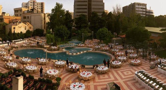 مقایسه امکانات و ویژگی های هتل استقلال و هتل هما تهران