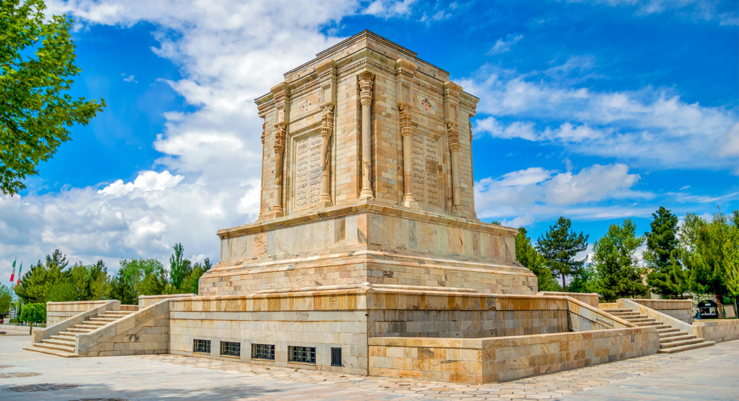 معرفی آثار دیدنی شهر مشهد