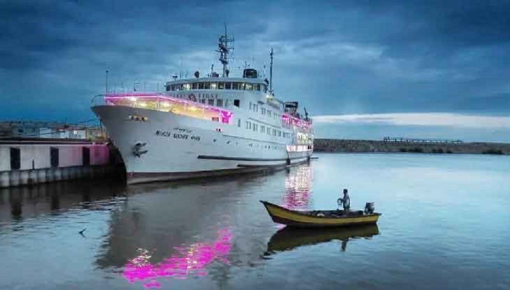 کشتی تفریحی: تجربه‌ای متفاوت با خدمات منحصر به فرد