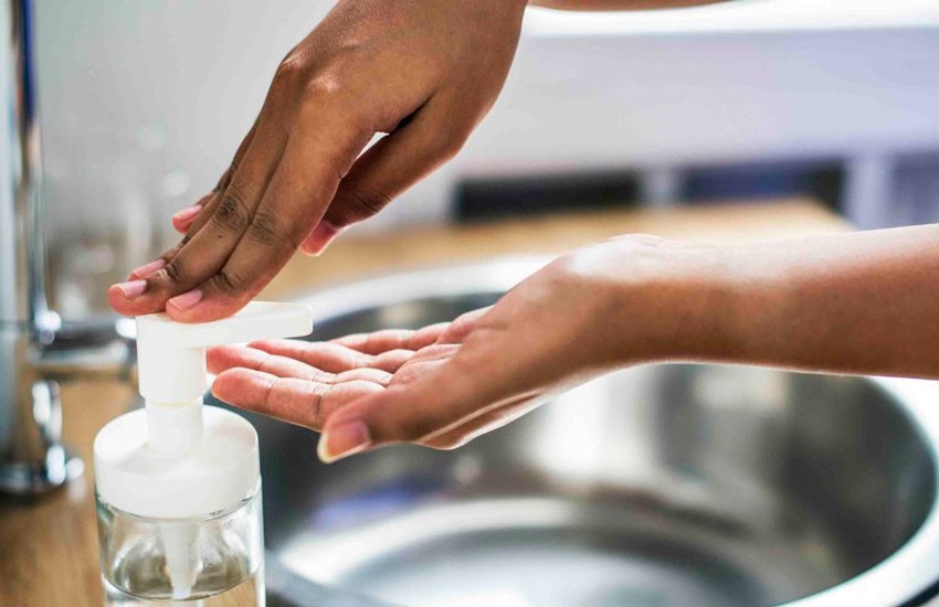 فروشگاه باباسلمان عرضه کننده بهترین مایع دستشویی عمده و سایر شوینده های بهداشتی