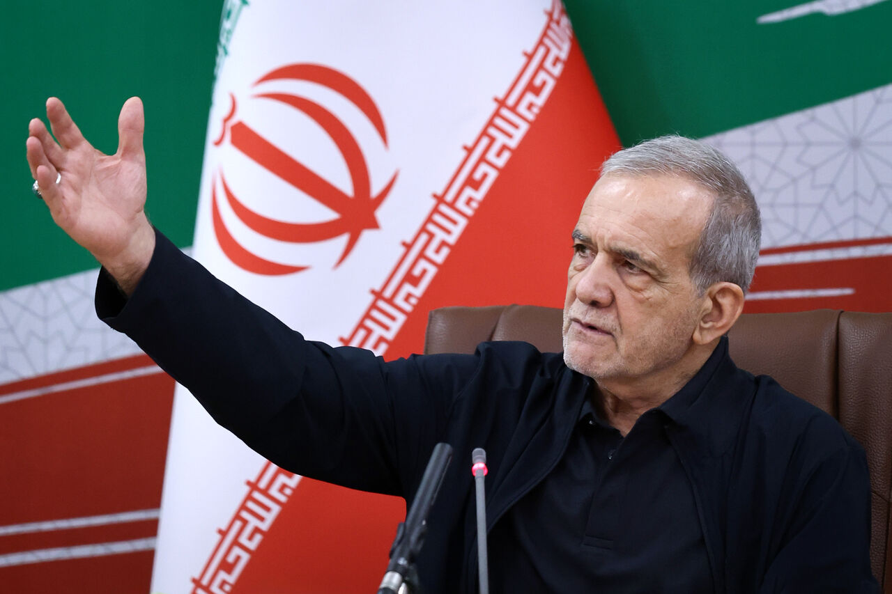 پزشکیان: مهم‌ترین نگرانی دولت معیشت مردم است؛ مصلحتی بالاتر از حفظ وحدت نداریم