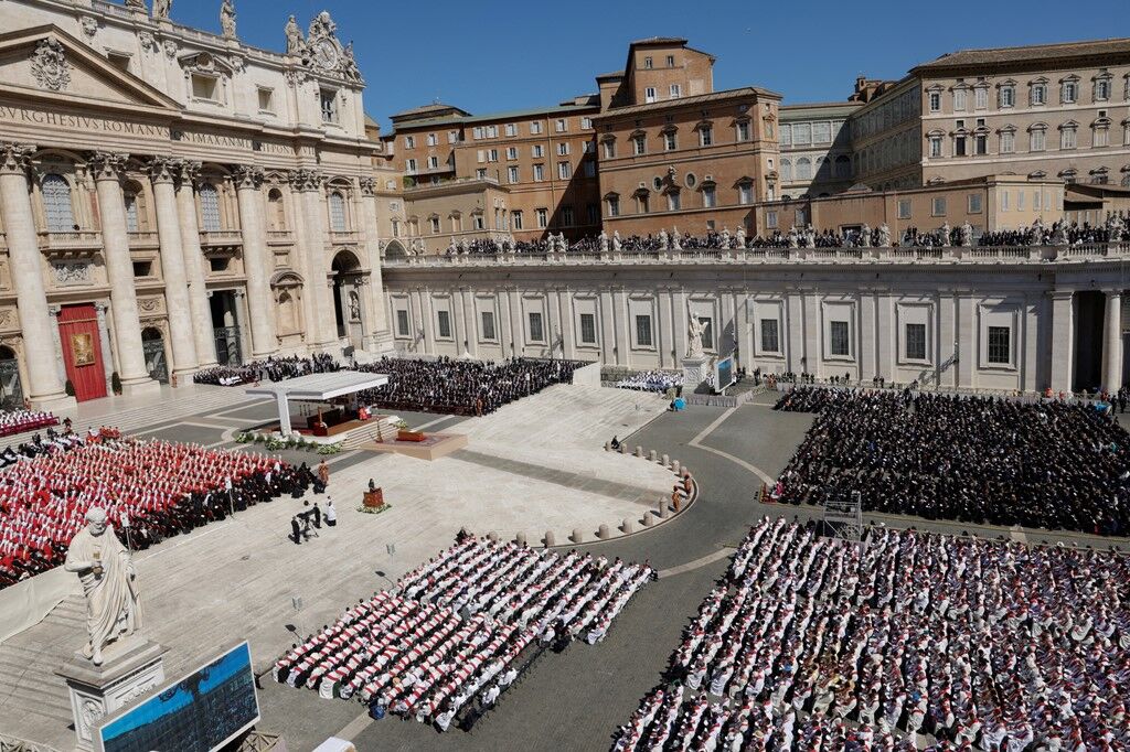 برگزاری مراسم تشییع پیکر پاپ فرانسیس با حضور مقامات جهان
