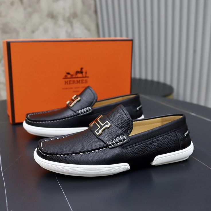 معرفی برندهای محبوب کفش اسپرت چرم مردانه