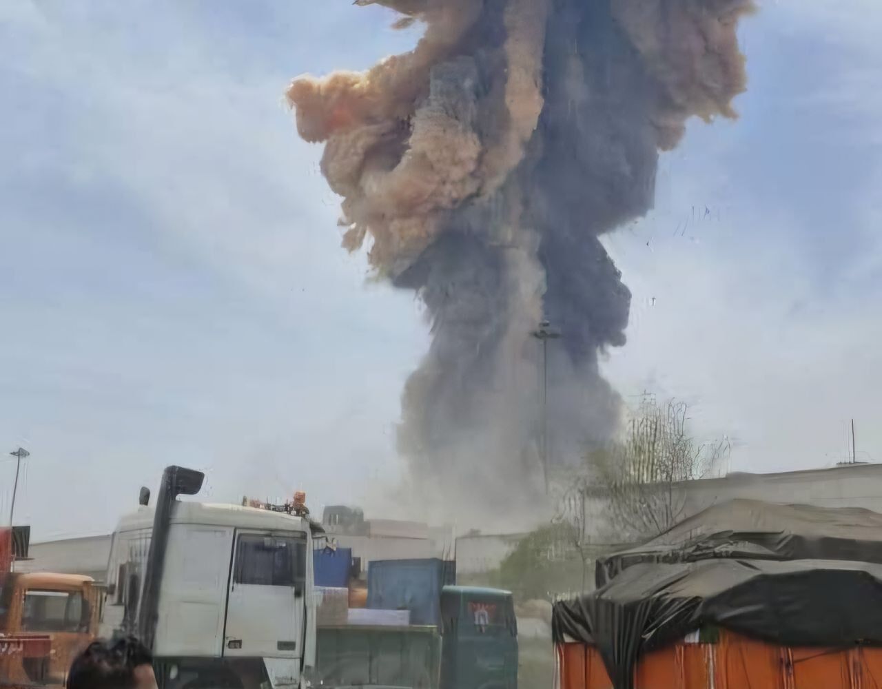 سخنگوی اورژانس: شمار مصدومان حادثه بندر شهید رجایی به ۵۱۶ نفر رسید